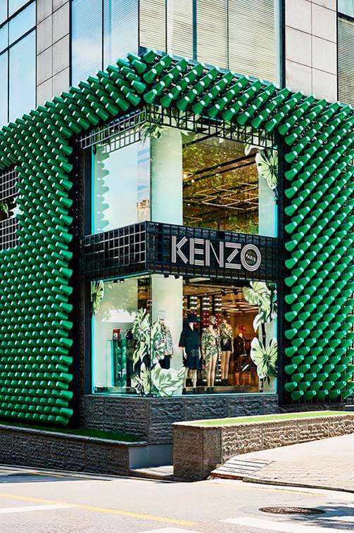 Fachada exterior de una tienda Kenzo