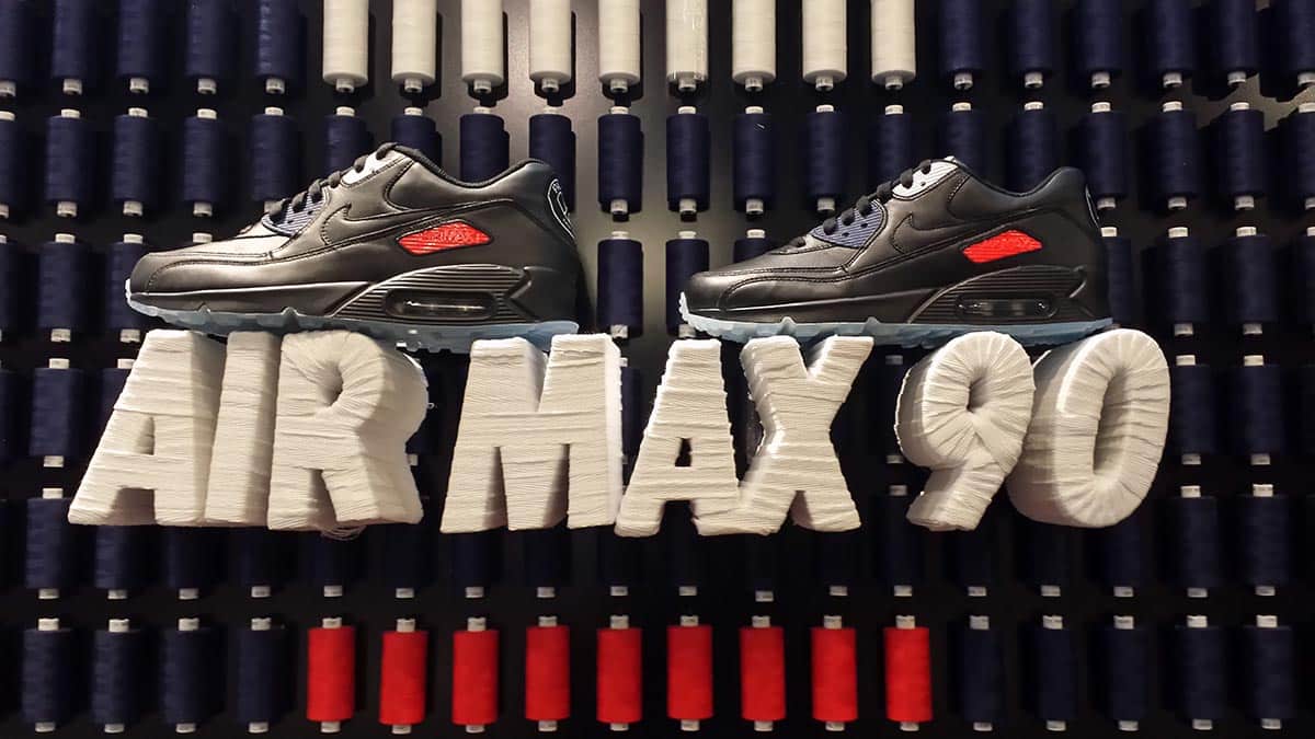 instore-clientes-nike-coporeo-hilo-exposicon-producto