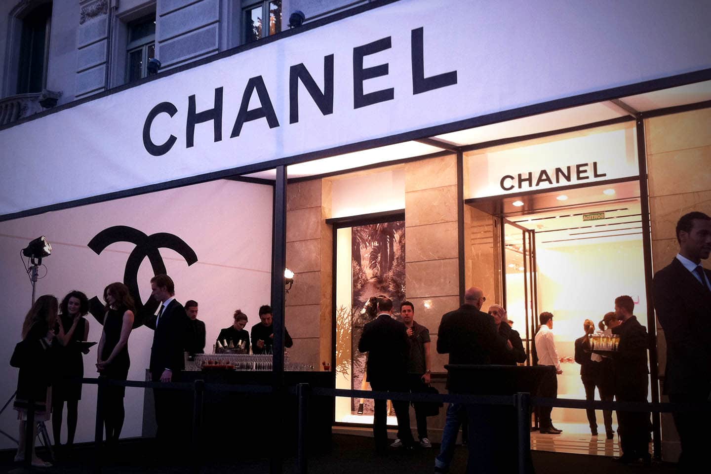 Producción de la decoración para un evento de Chanel