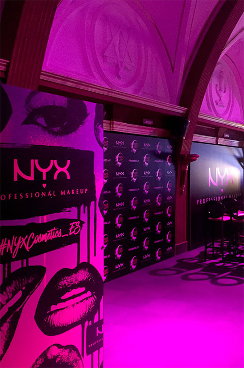 produccion-comunicacion-grafica-personalizando-color-marca-evento-nyx