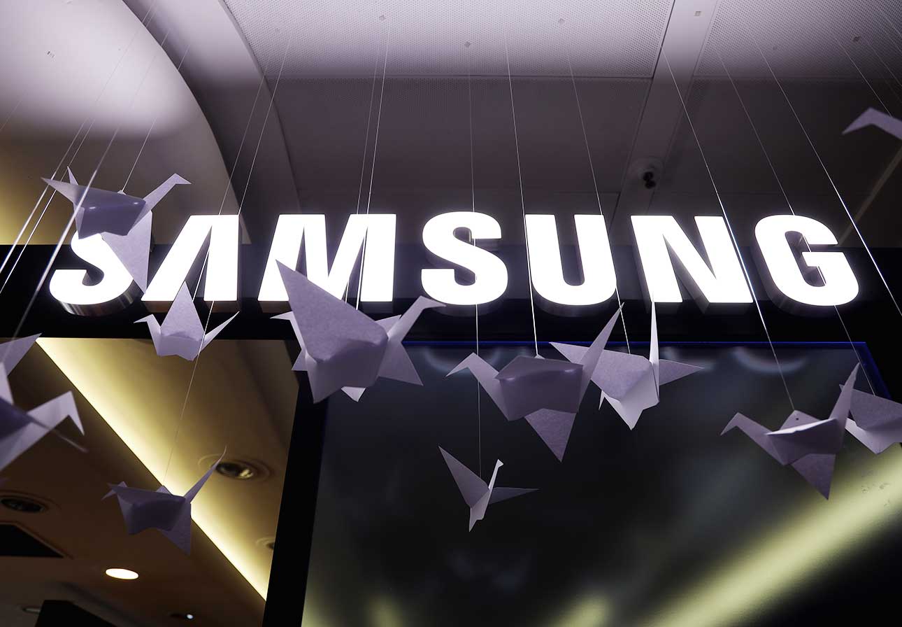 Instalación de un rótulo luminoso para Samsung