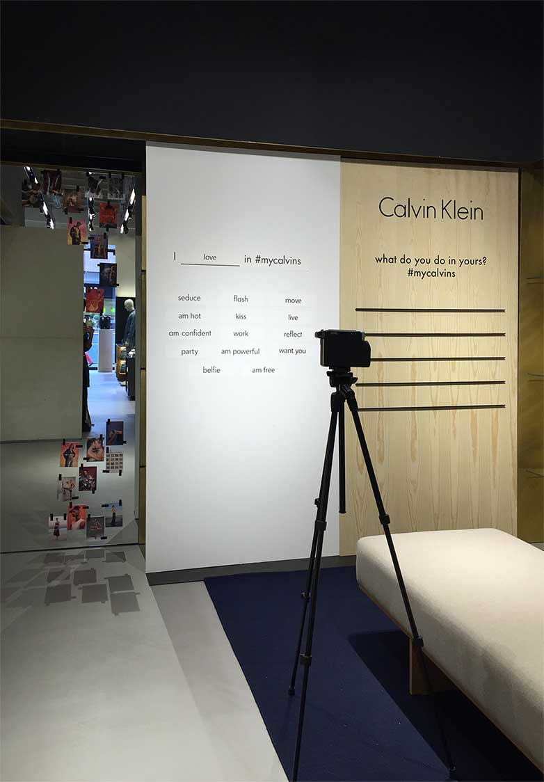 Publicidad en el punto de venta para Calvin Klein
