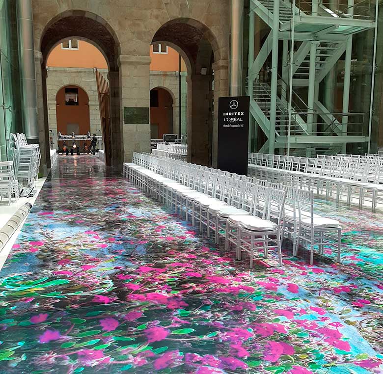 Producción e instalación de pasarela para Pedro del Hierro.