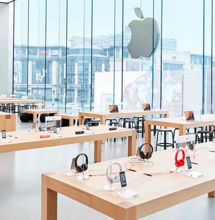 Mobiliario para una tienda Apple en China