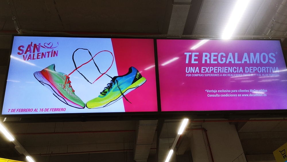 Digital Signage, campañas promocionales para Decathlon España.