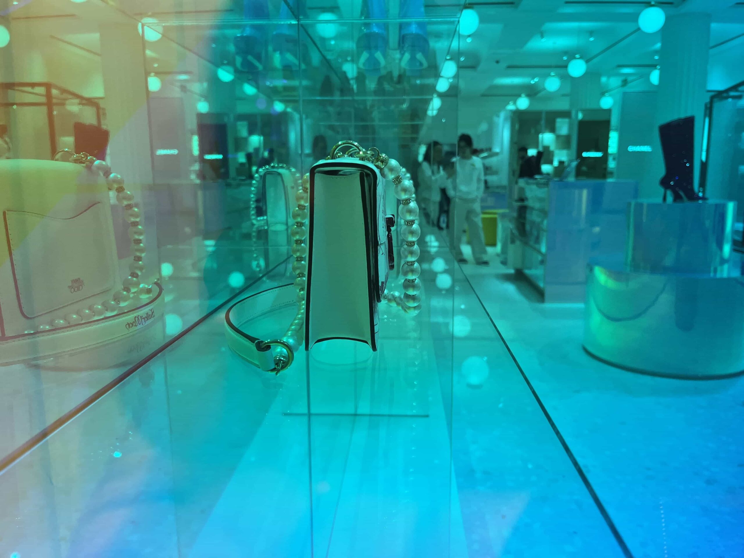 Mobiliario para un pop up de Jimmy Choo
