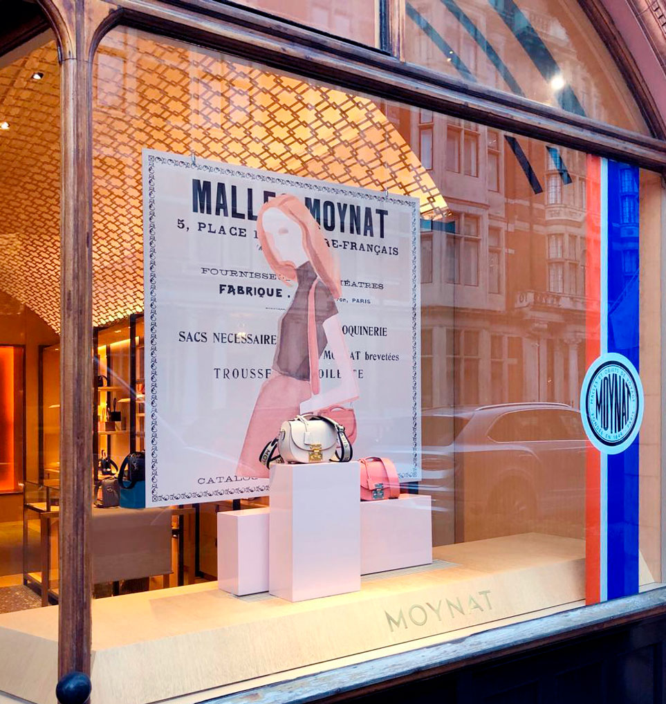 Campaña global de aplicación de vinilo para boutiques Moynat.