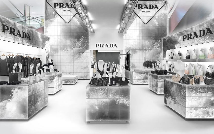 Pop up store Prada ubicada en París.