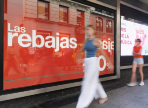 Escaparate rebajas verano